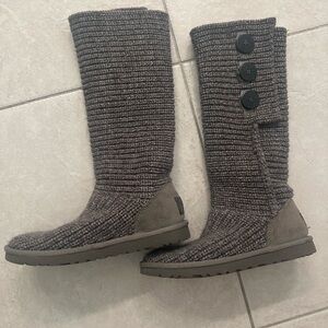 Grey Ugg knitted boots